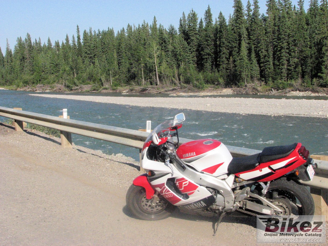 Yamaha YZF 750 R Genesis poster